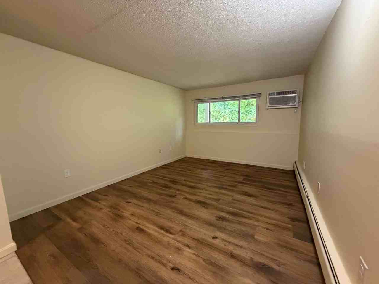 81 Fisherville Road - Photo 5 of 20