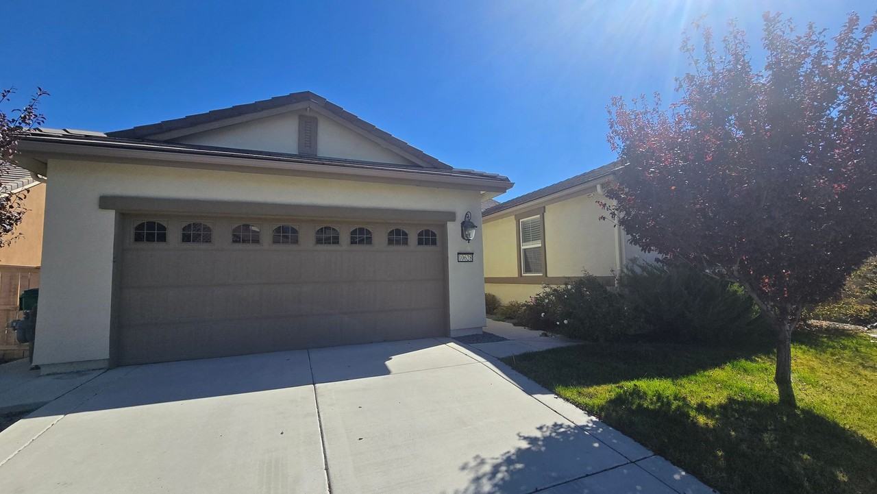 10628 Foxberry Park Dr - Photo 3 of 31