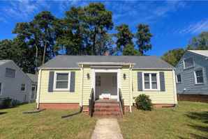featured image of 318 Clark St