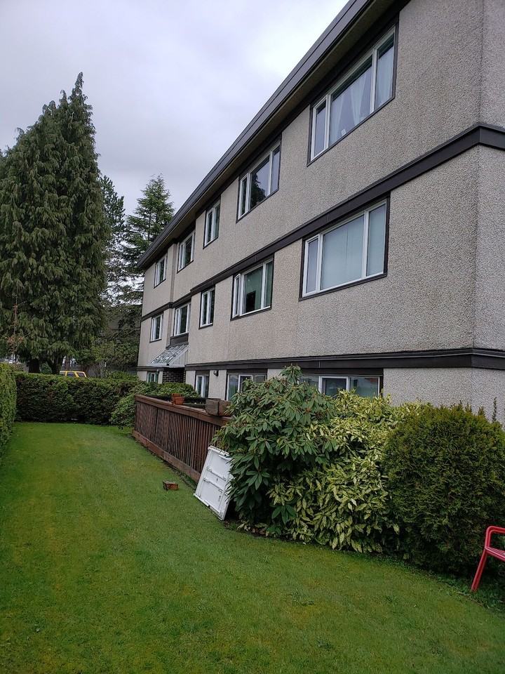 2747 Alder St - Photo 2 of 9