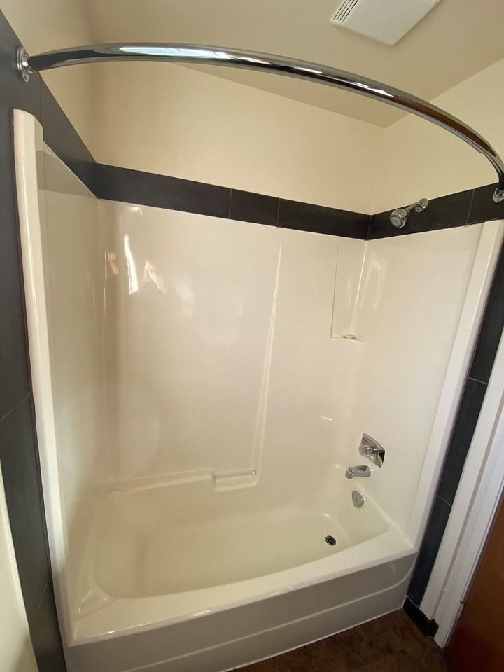 1503 9 Ave - Photo 6 of 15