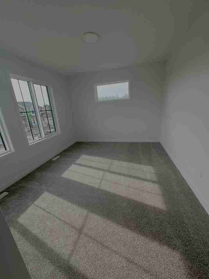7799 - 8799 Edgemont Link Nw - Photo 6 of 13