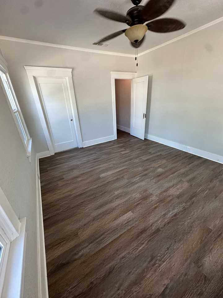 1249 N Adoline Ave #NA - Photo 7 of 13