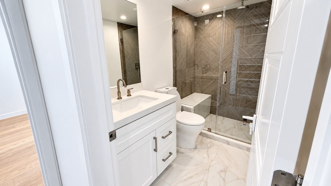 1227 N Brand Blvd #8 - Photo 4 of 24