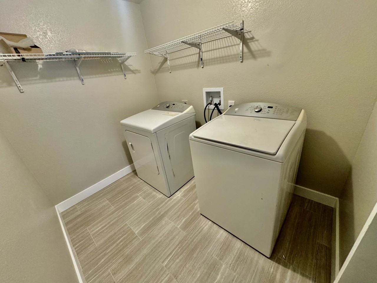8013 W Corrine Dr #NA - Photo 6 of 17