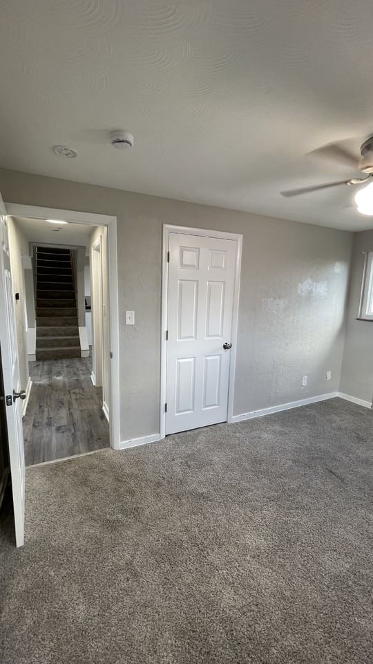 1015 Pleasant Ave #NA - Photo 7 of 23