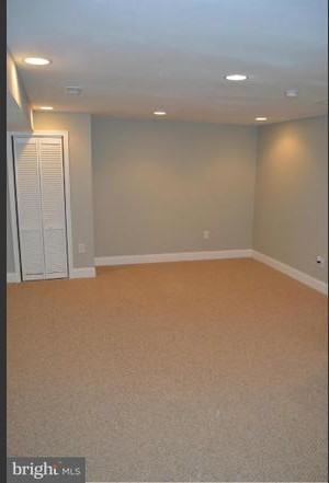 316 Division Ave Ne #NA - Photo 5 of 12