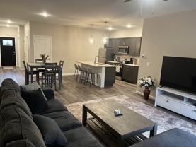 2142 Village Trail #8E - Photo 1 of 1