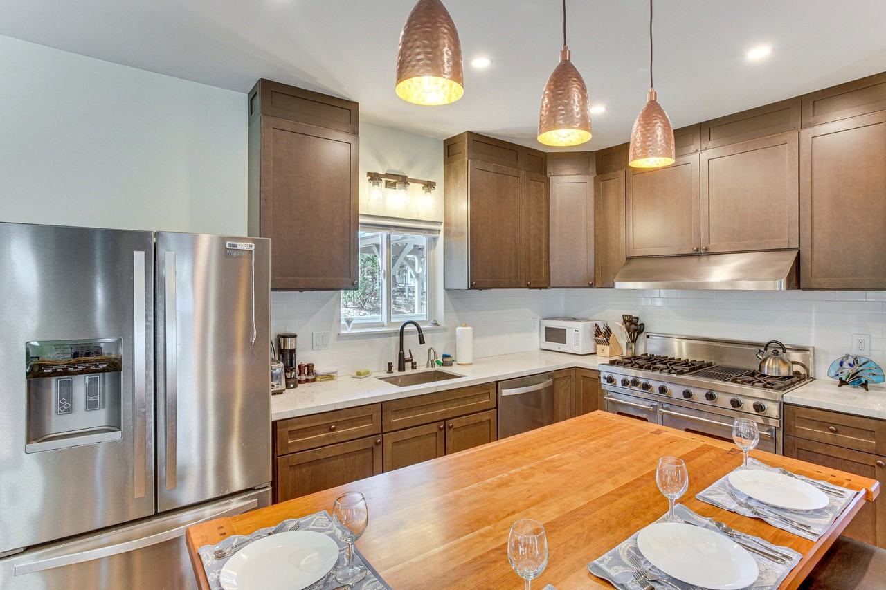 1056 Sandalwood Dr #NA - Photo 5 of 23