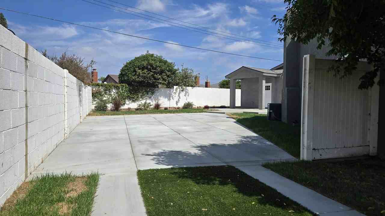 11673 Iris Ave Unit A #NA - Photo 2 of 11
