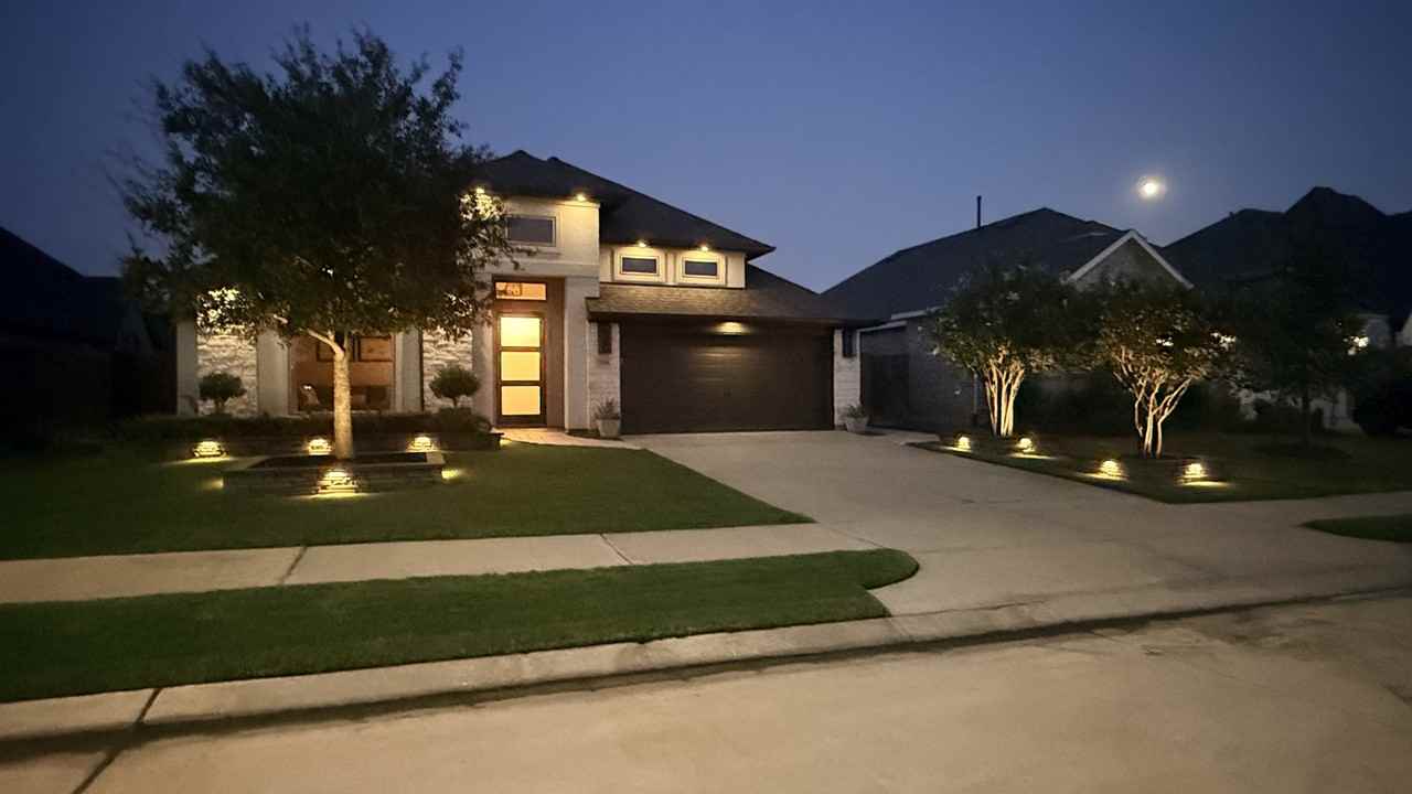 7314 Camden Crestwood Way #NA - Photo 2 of 29