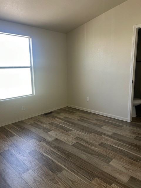 9427 E University Dr - Photo 4 of 6