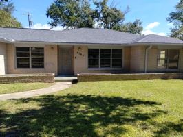 featured image of 4100 Lakeshore Dr #NA