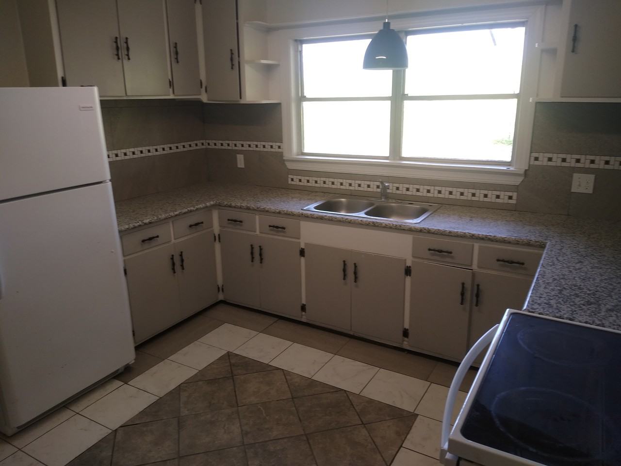 4100 Lakeshore Dr #NA - Photo 7 of 16
