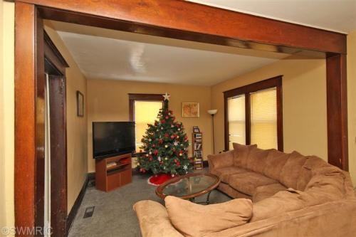 934 Bellevue Pl #NA - Photo 6 of 16