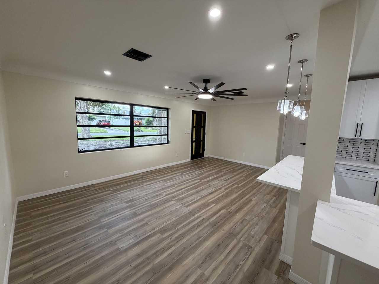 1418 Dexter Dr #NA - Photo 5 of 17