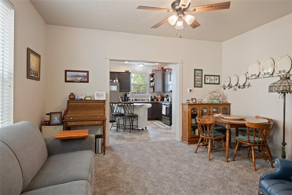 156 Villa Ct #156 - Photo 3 of 9