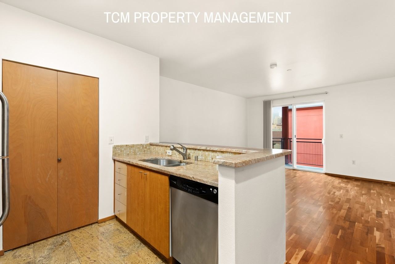 668 S Lane St #607 - Photo 4 of 14