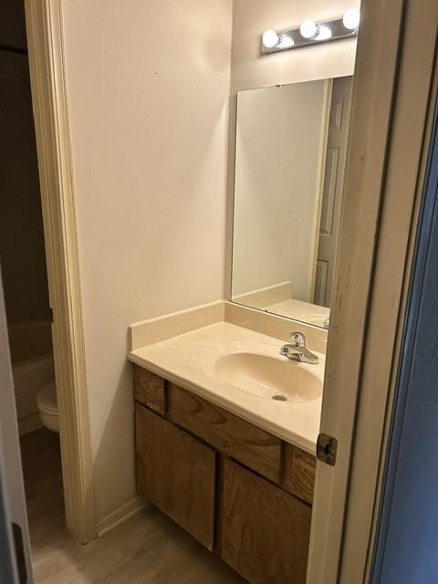 1319 Southridge Ct - Photo 6 of 8