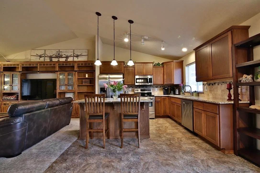 2493 W Dumont Dr #NA - Photo 3 of 14