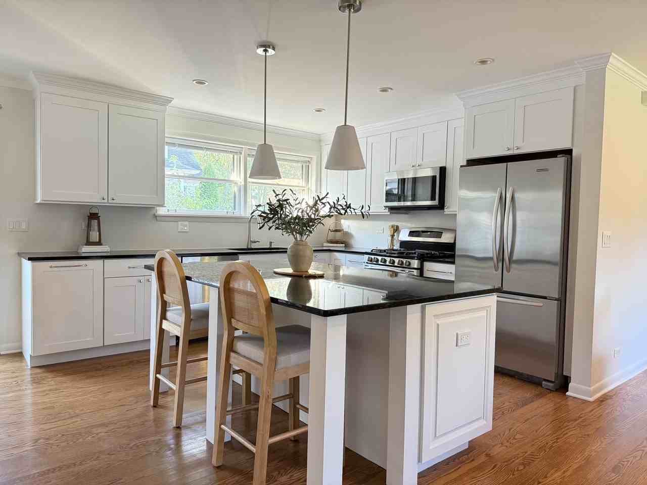 1120 Manor Dr #NA - Photo 2 of 16