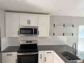 802 E North Bay St #NA - Photo 1 of 1