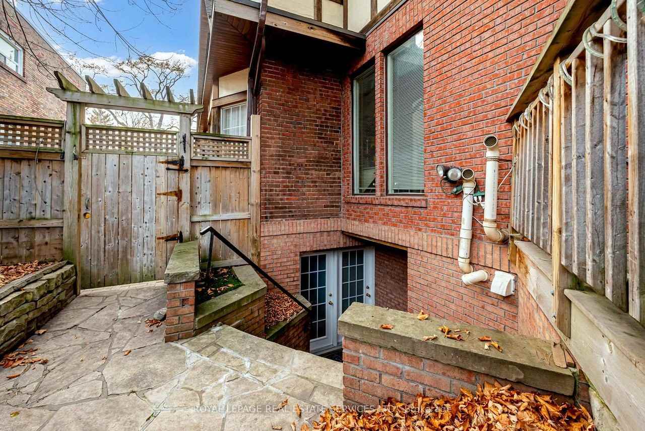 127 Rusholme Road - Photo 3 of 27