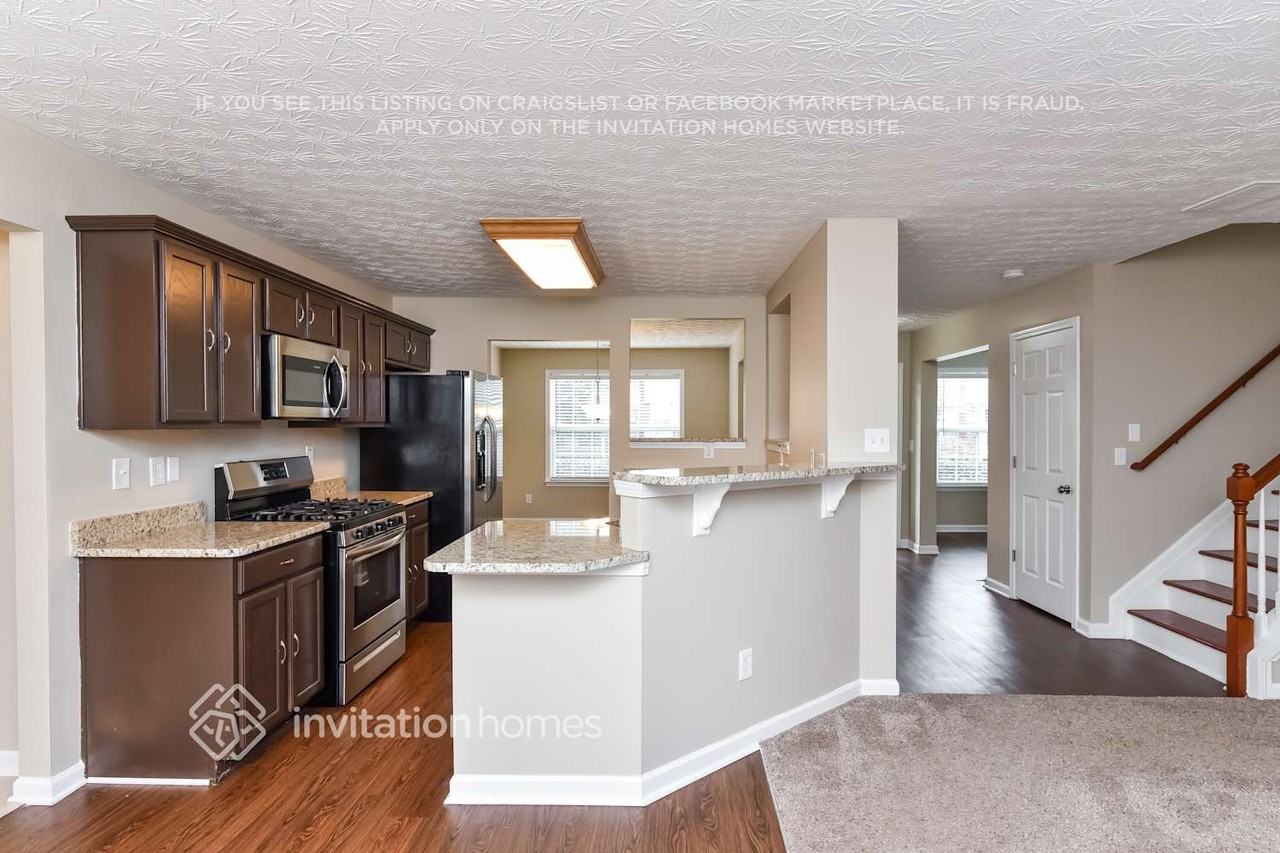 2184 Pierce Way - Photo 7 of 19
