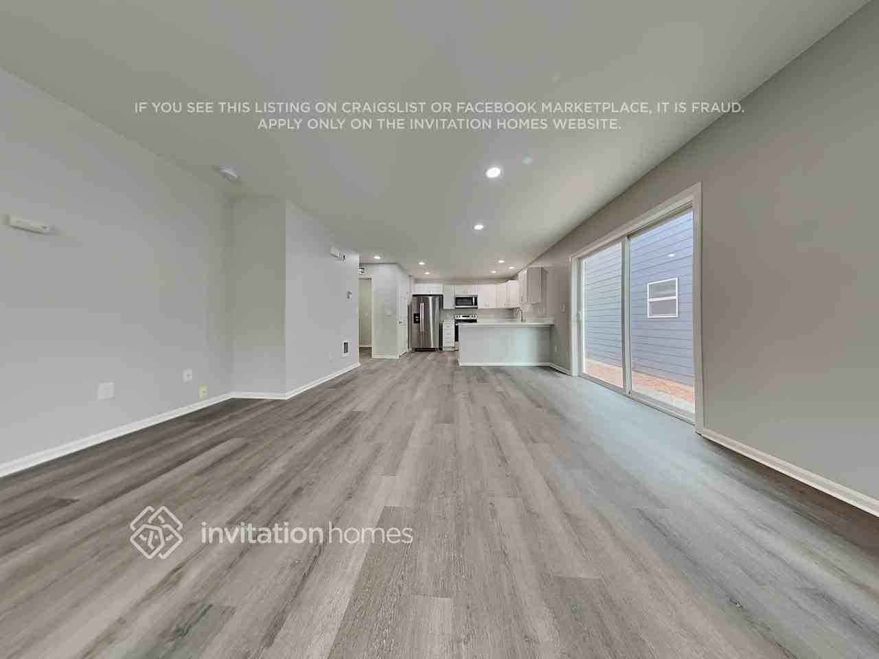 3643 London Loop Ne - Photo 7 of 18