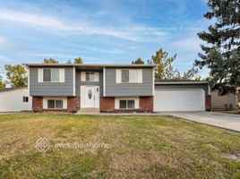 featured image of 11762 Albion St