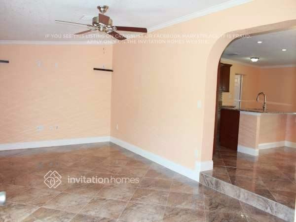 1105 Gerona Ave - Photo 3 of 12