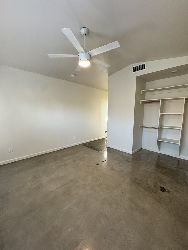 366 E Weldon Ave #GH - Photo 6 of 18