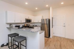 Nottinghill Living Davenport - Photo 1 of 1