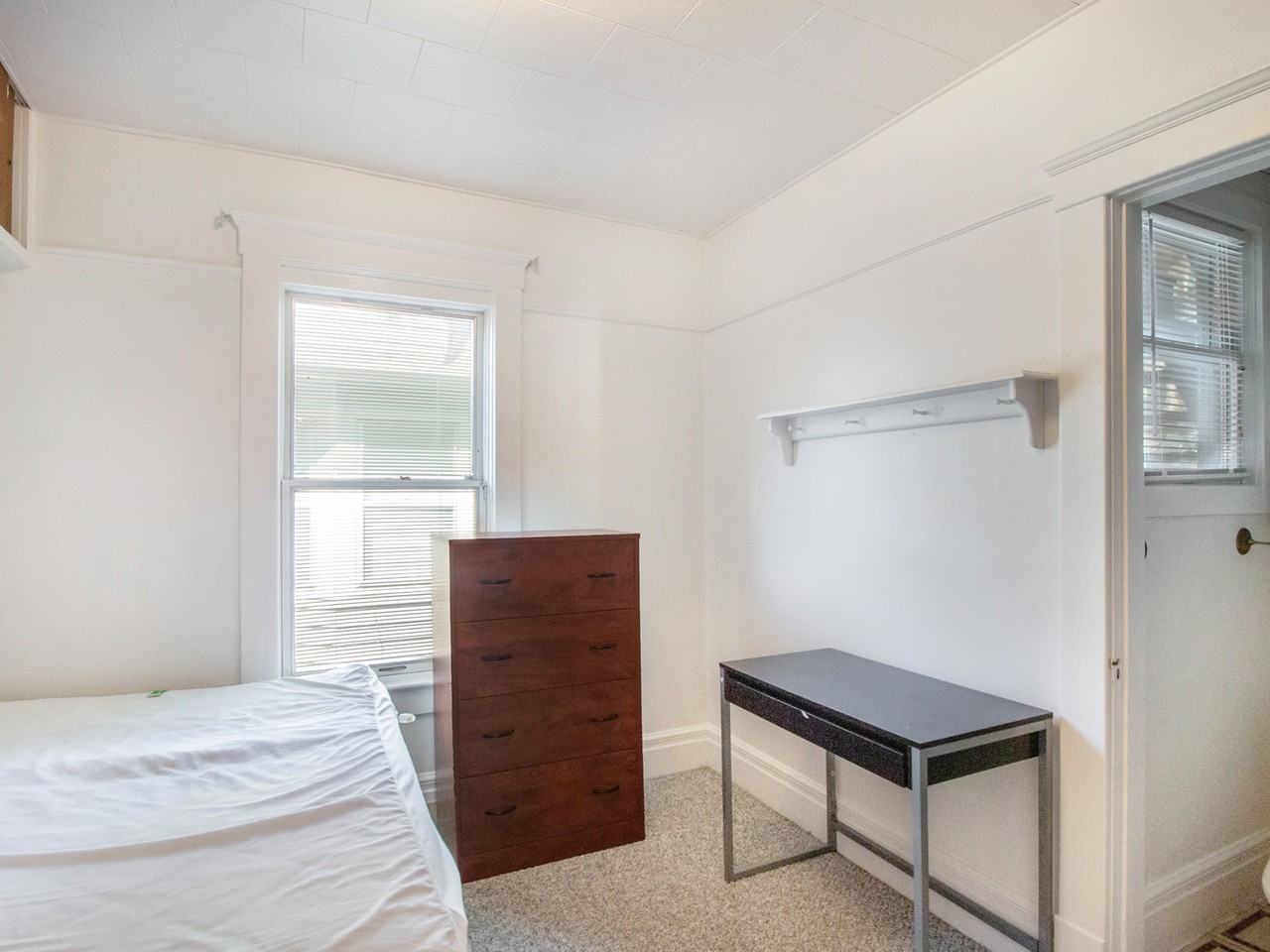 747 Packard St #1 - Photo 5 of 27