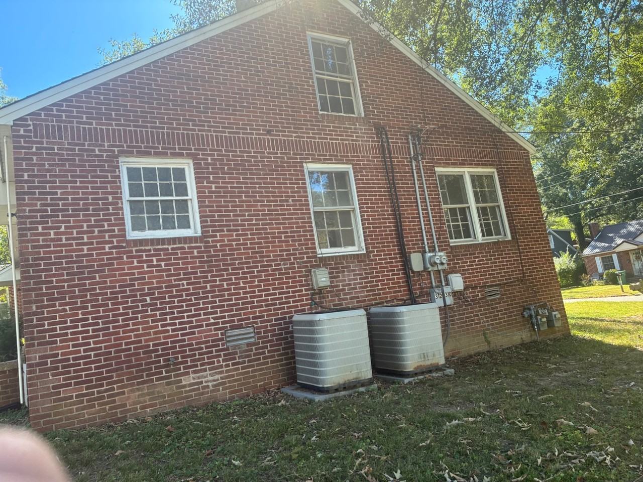 310 Park Ave - Photo 3 of 11