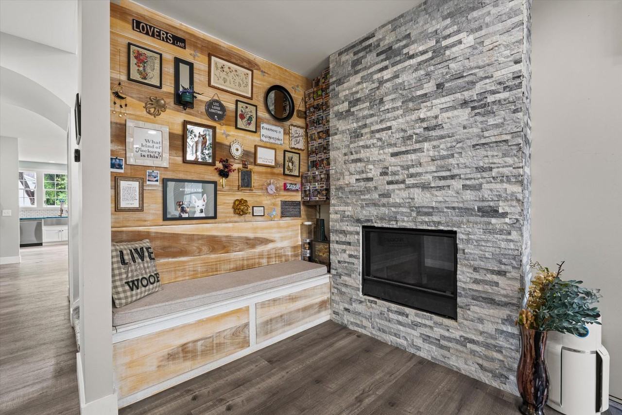 2 Village Dr - Photo 5 of 11