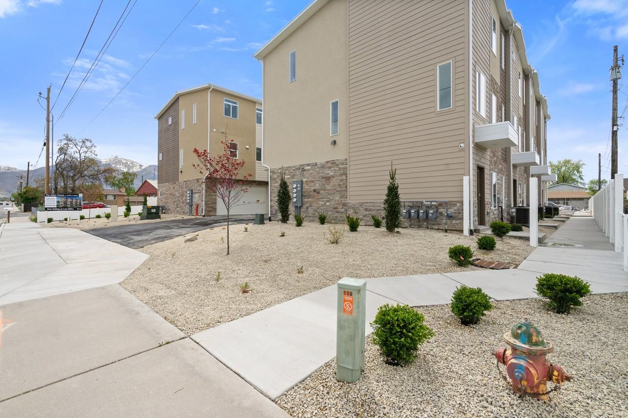 S Sandra Way #2 - Photo 4 of 11