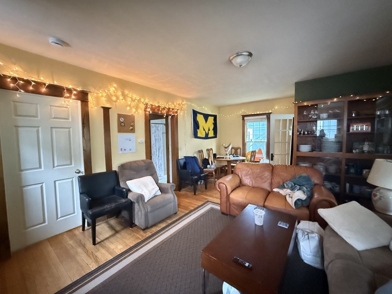 612 Lawrence St #1 - Photo 4 of 16