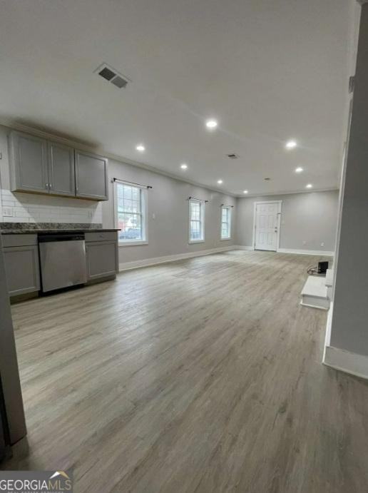 2161 Park Ter - Photo 2 of 20