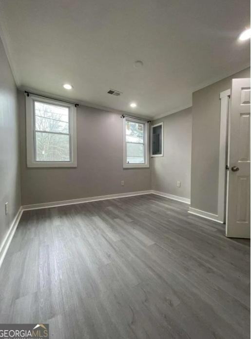2161 Park Ter - Photo 7 of 20