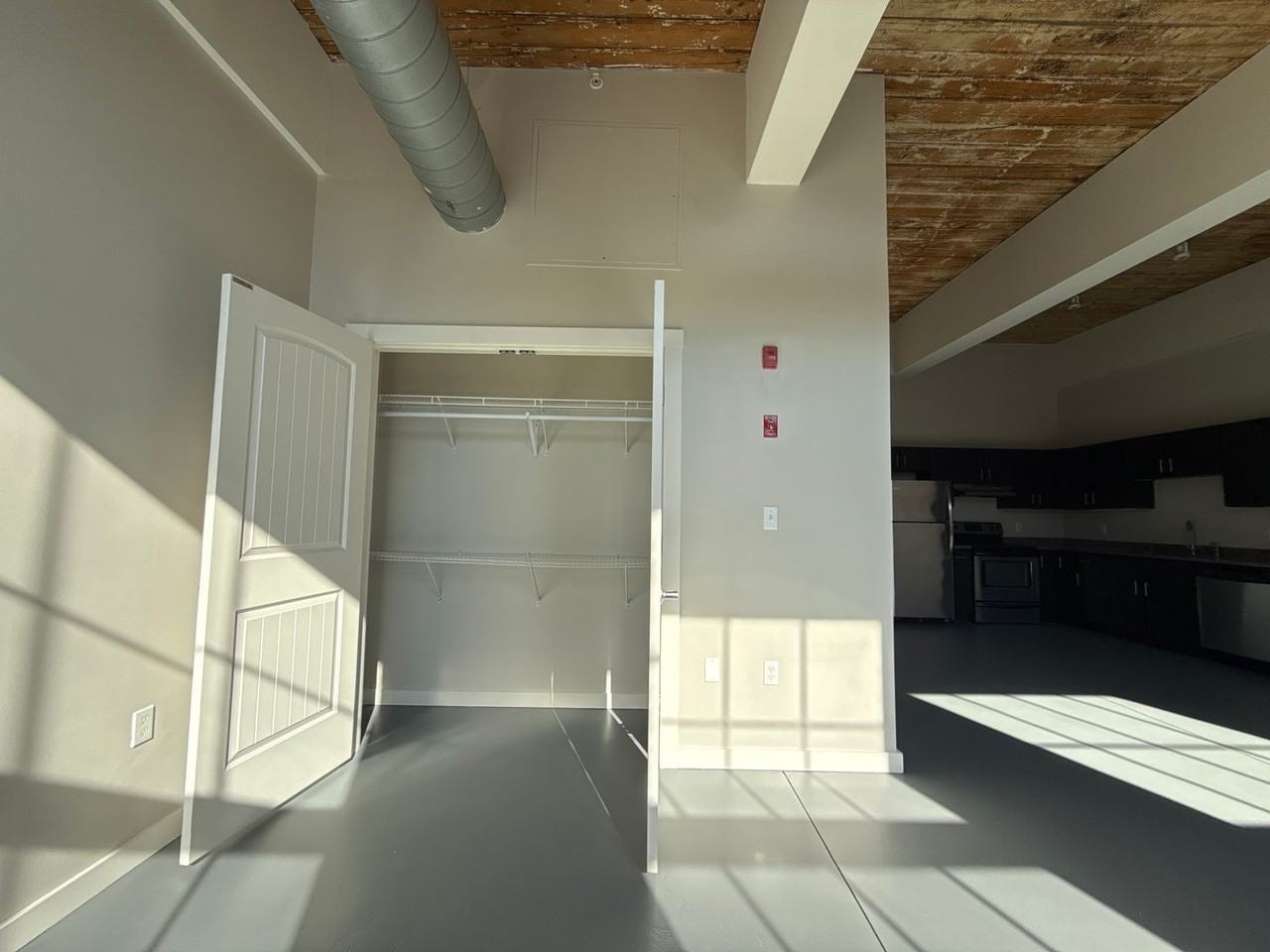 Greystone Lofts - Photo 6 of 28