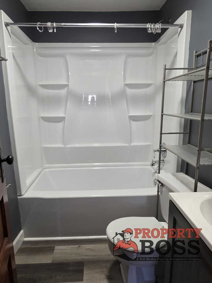 White Oak Ave #3 - Photo 5 of 9