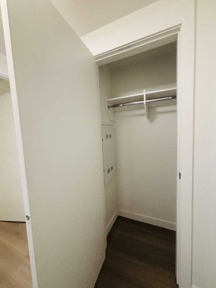 618 Carnarvon St #2601 - Photo 7 of 50