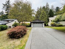 featured image of 11189 Canyon Cres