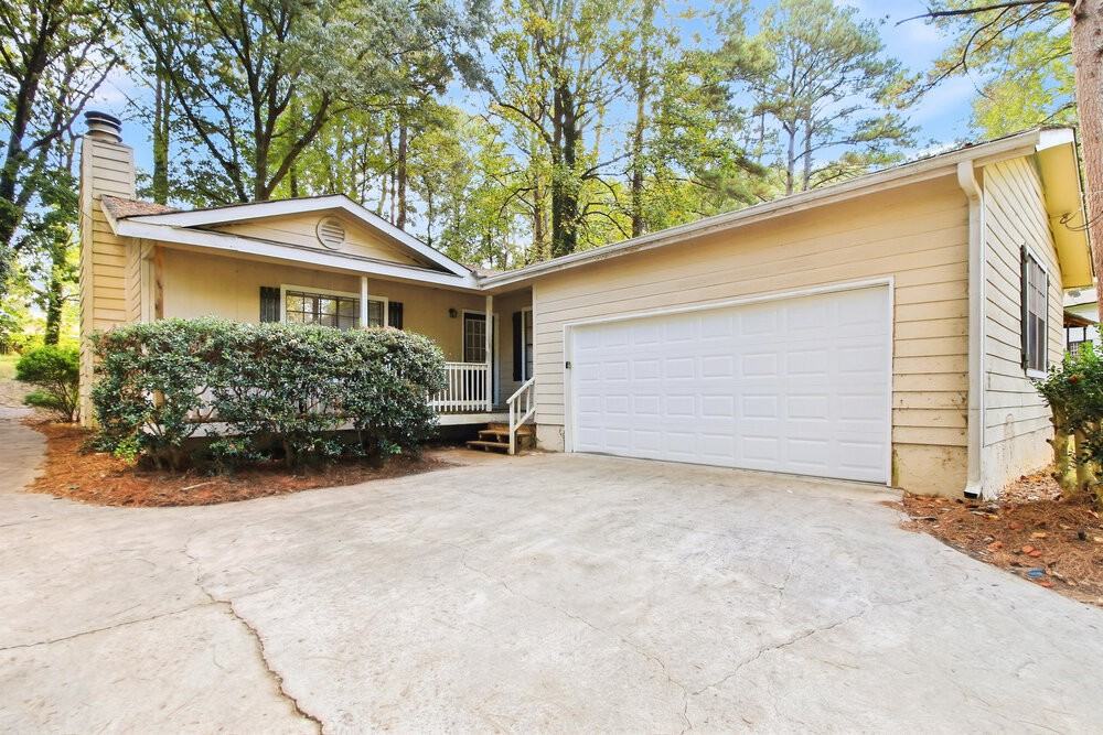 6908 Cedar Hill Ct