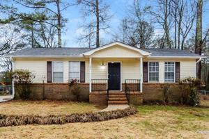 featured image of 1102 Eagle Dr