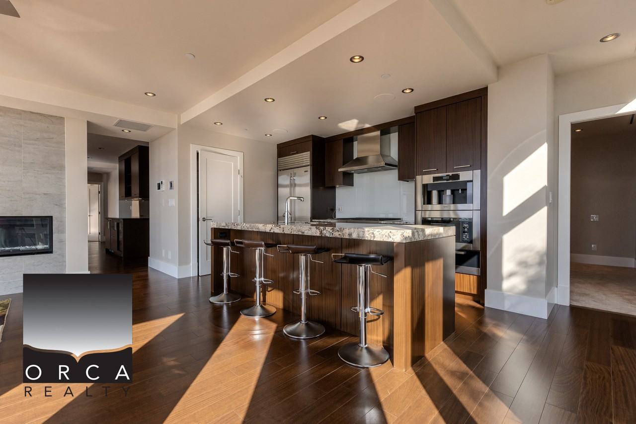 2551 Highgrove Mews - Photo 3 of 43