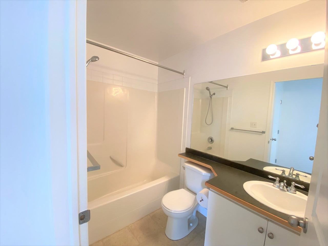 11325 83 St Nw - Photo 5 of 19
