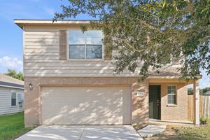 featured image of 4419 Thistle Pond Ct