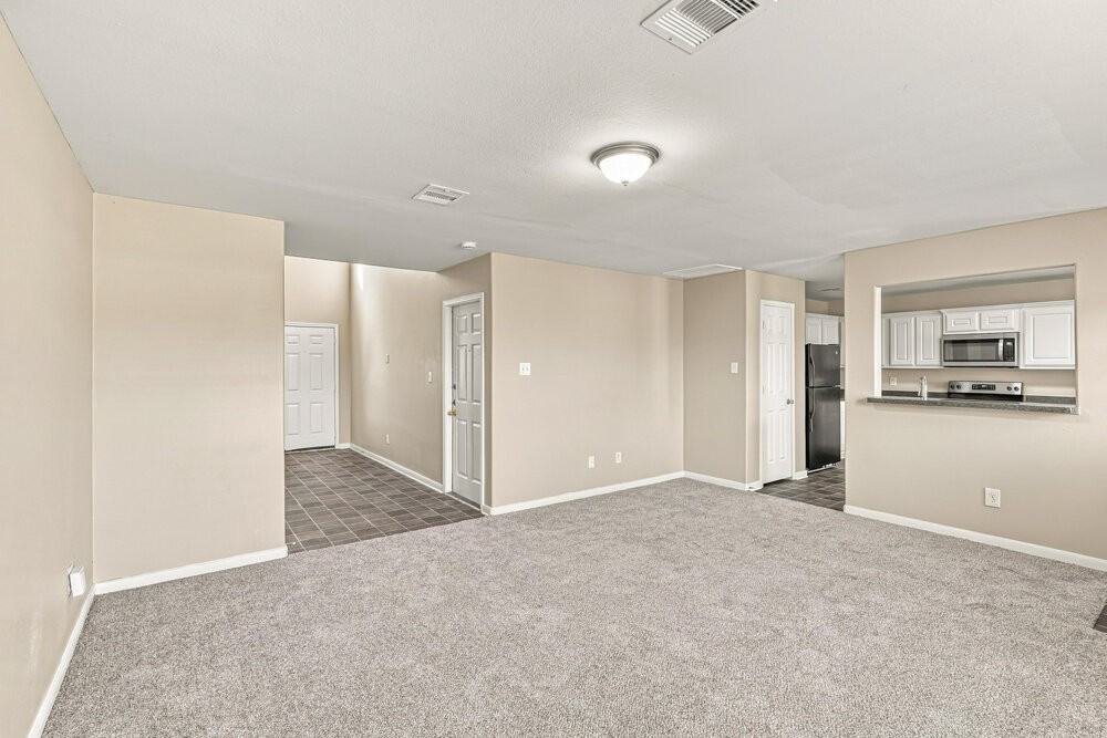 4419 Thistle Pond Ct - Photo 7 of 17
